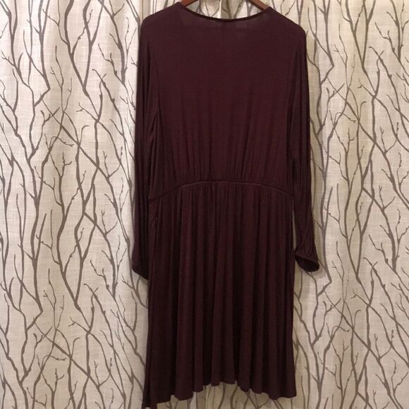 Lane Bryant Maroon Lace Trim Dress - Size 14/16 - Picture 7 of 7